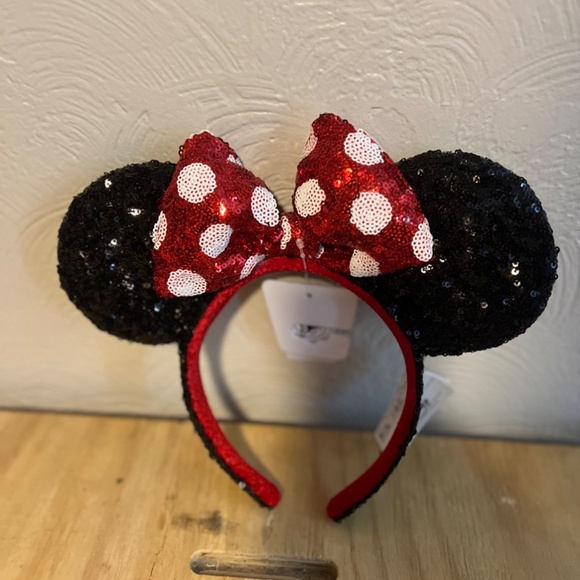 Disney Loungefly Minnie Mouse sequined polka-dot black/red - Picture 4 of 4